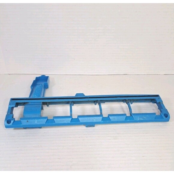 Bissell Powerswift Compact Model 25982 Sole Plate Replacement Part # 1610290 OEM - Picture 5 of 6